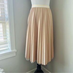 Yedina Pleated Midi Skirt